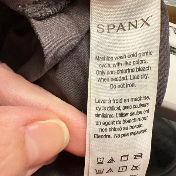 SPANX L one piece top and thigh control spandex contouring slimming shapewear - Picture 8 of 11